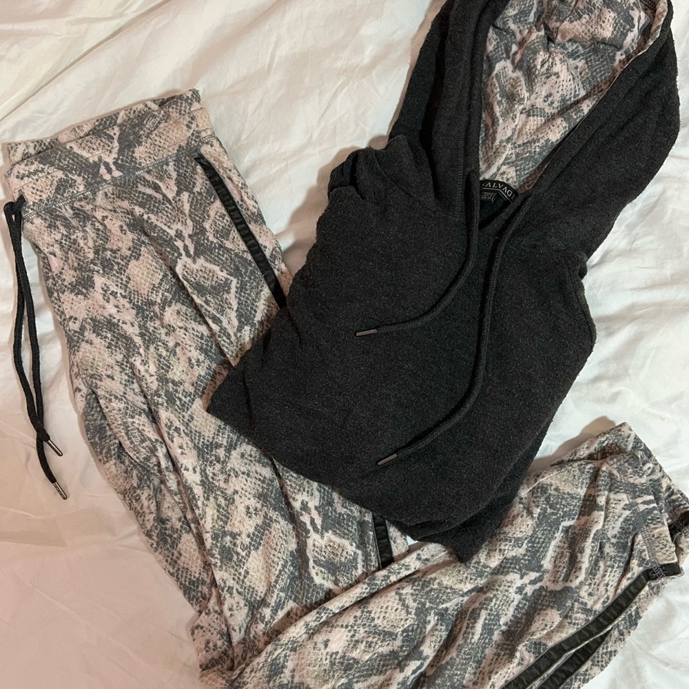 PJ Salvage Snake Bite Lounge Matching Set